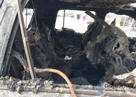 2020 GMC Yukon 4Wd Slt Standard Edition from USA, damaged, VIN 1GKS2DKC9LR196736